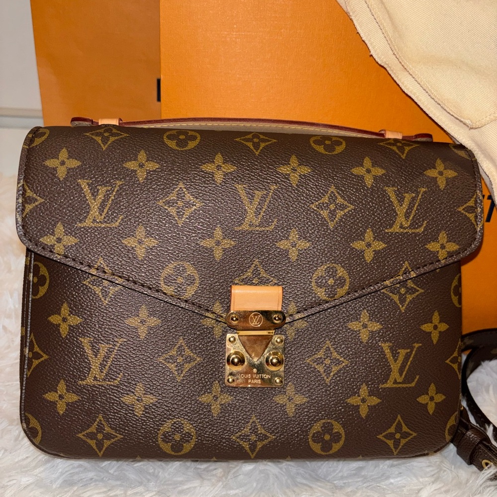 Louis Vuitton Classic Monogram Crossbody Bag